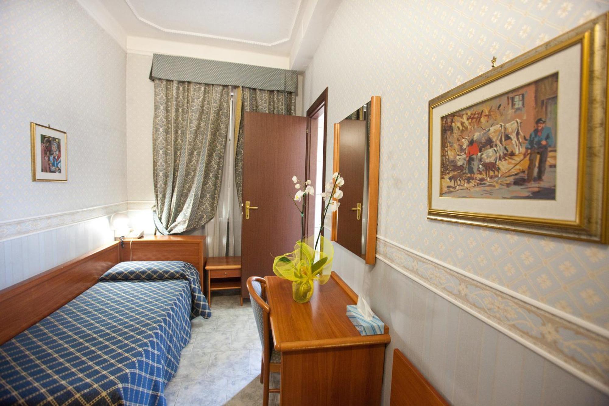 Hotel Emmaus Рим Номер фото