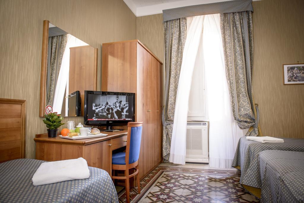 Hotel Emmaus Рим Экстерьер фото